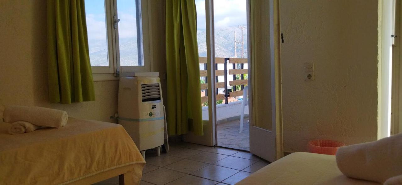 Cleo Rooms 250M From The Beach Малиа Екстериор снимка